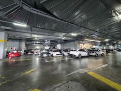 Carros Centre (D25), Factory #533328631